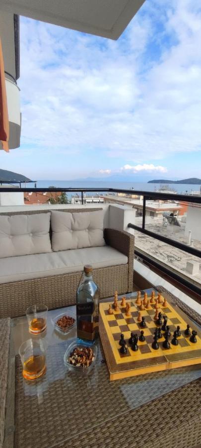 Seagull Apartments Néa Péramos Kültér fotó