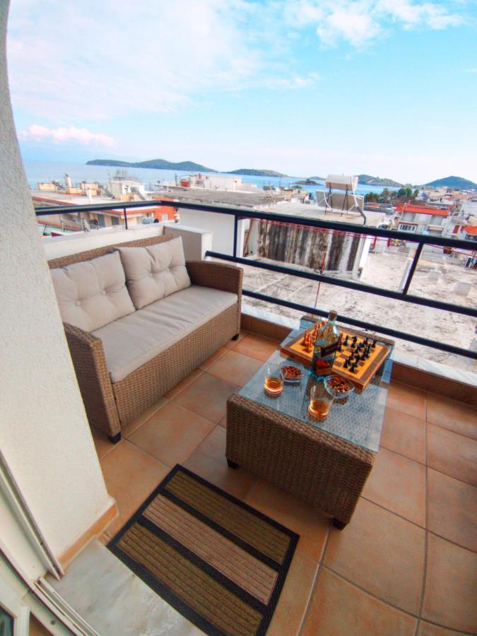 Seagull Apartments Néa Péramos Kültér fotó