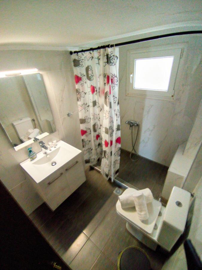 Seagull Apartments Néa Péramos Kültér fotó