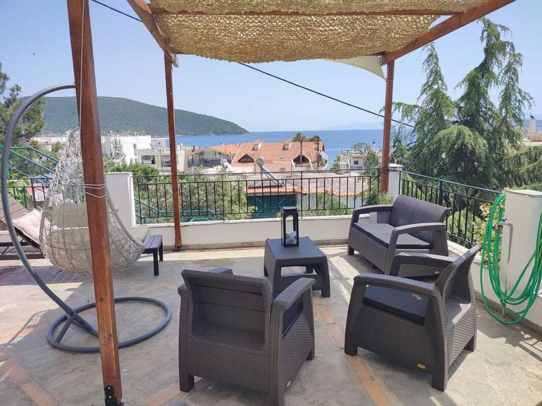 Seagull Apartments Néa Péramos Kültér fotó
